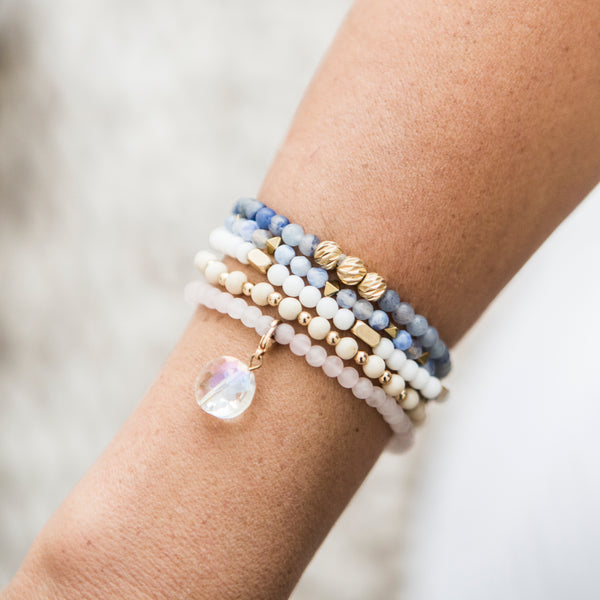 agate and sodalite bracelet| handcrafted agate and sodalite bracelet